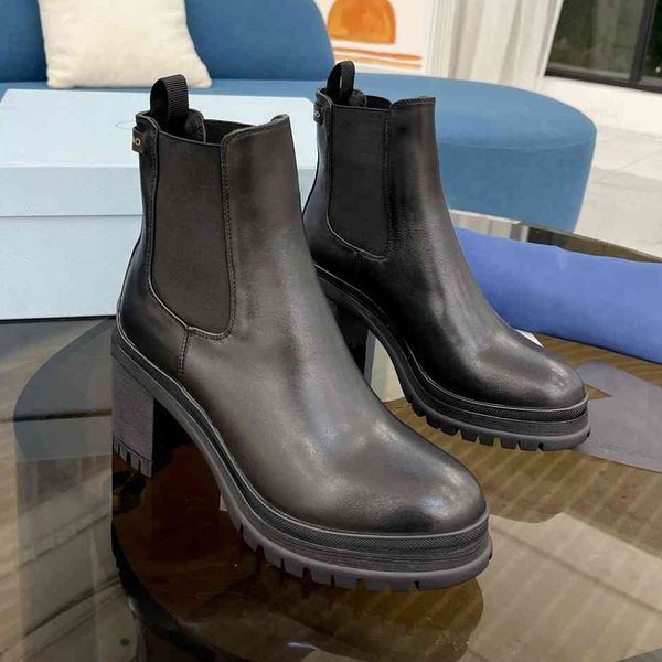 boots prad rois designer ankle martin boot calfskin leather nylon removable pouch bootie men women thick bottom combat shoes with box size 3, Black
boots prad rois designer ankle martin boot calfskin leather nylon removable pouch bootie men women thick bottom combat shoes with box size 3, Black