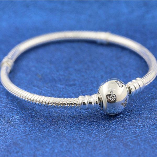 wholesale romantic 100% 925 sterling bracelet silver moments lovely miky cz clasp snake chain bracelet fits for european bracelets charms an, Golden;silver
wholesale romantic 100% 925 sterling bracelet silver moments lovely miky cz clasp snake chain bracelet fits for european bracelets charms an, Golden;silver