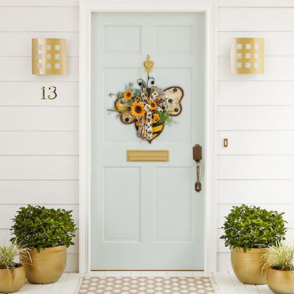 decorative flowers & wreaths simulation leaf bee sunflowerwreath artificial garland hanging pendants wedding holidays party door decoration
decorative flowers & wreaths simulation leaf bee sunflowerwreath artificial garland hanging pendants wedding holidays party door decoration