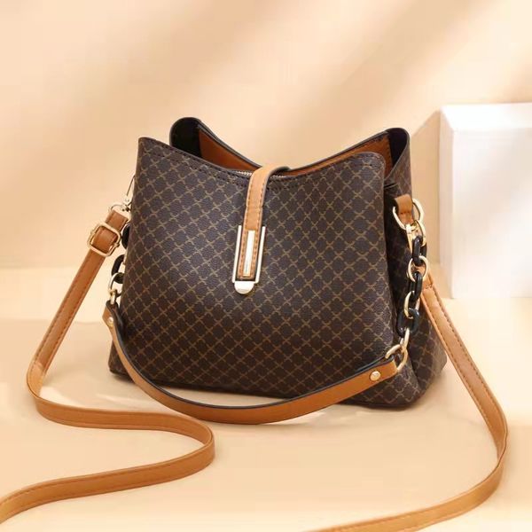 new women's shoulder bag 2022