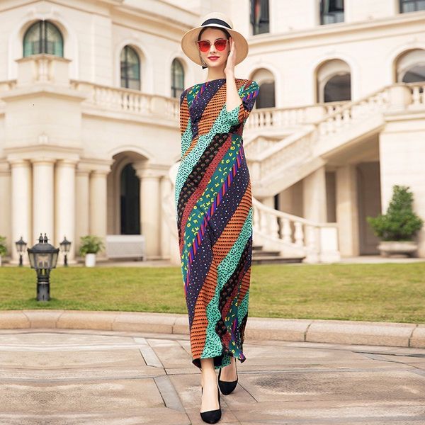 dress striped print spring style women o-neck belt patchwork back split ankle long vintage retro dress female, Black;gray
dress striped print spring style women o-neck belt patchwork back split ankle long vintage retro dress female, Black;gray