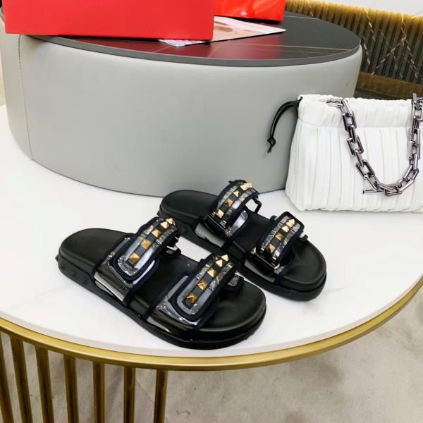 single dress shoes for lady flip flopsl slipper with rivets pimp punk genuine real leather fashionable comfortable soft sole, Black
single dress shoes for lady flip flopsl slipper with rivets pimp punk genuine real leather fashionable comfortable soft sole, Black