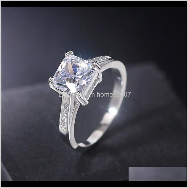 jewelrybig crystal luxury wedding finger rings for women bride gorgeous dazzling zircon womens ring wholesale trend jewelry r569 drop delive, Slivery;golden
jewelrybig crystal luxury wedding finger rings for women bride gorgeous dazzling zircon womens ring wholesale trend jewelry r569 drop delive, Slivery;golden