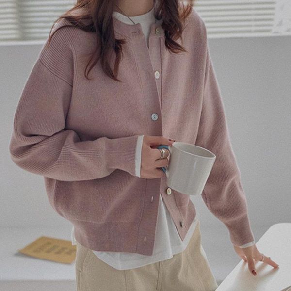 women's knits & tees small fresh knitted cardigan spring loose and versatile shell buckle short solid color sweater coat wm*, White
women's knits & tees small fresh knitted cardigan spring loose and versatile shell buckle short solid color sweater coat wm*, White