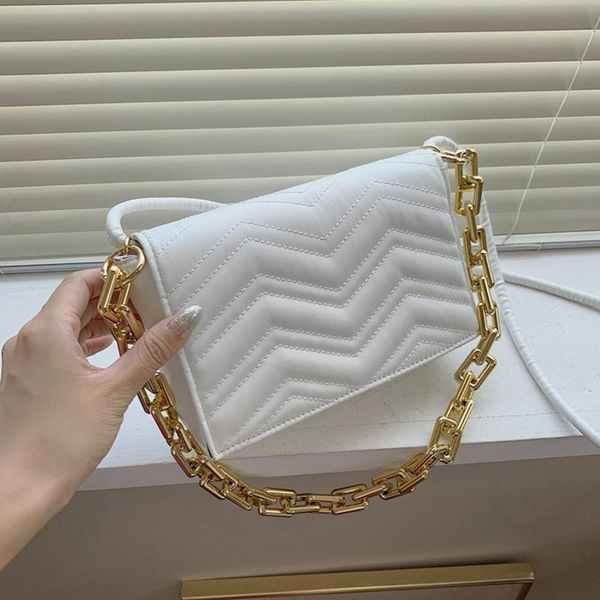 evening bags thick chain flap for women crossbody pu leather female shoulder small ladies handbags and purses
evening bags thick chain flap for women crossbody pu leather female shoulder small ladies handbags and purses