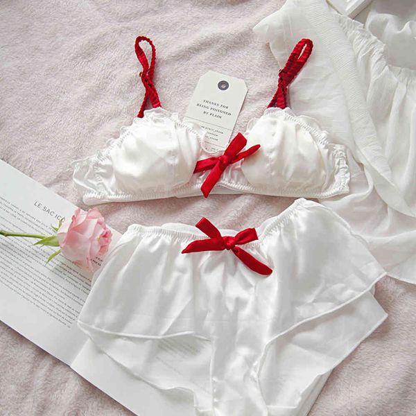 japanese women silk underwear bralette panties bra set triangle thin pad wireless bra lingerie intimates bra and panty set, Red;black
japanese women silk underwear bralette panties bra set triangle thin pad wireless bra lingerie intimates bra and panty set, Red;black
