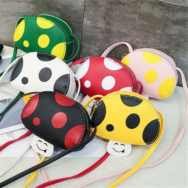 1piece crossbody handbags mushroom black & red 13cm x 9cm cartoon baby one-shoulder bag for children purse satchel, White
1piece crossbody handbags mushroom black & red 13cm x 9cm cartoon baby one-shoulder bag for children purse satchel, White