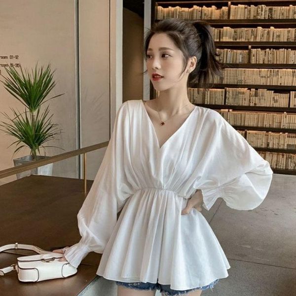 women's blouses & shirts women spring autumn shirt casual batwing sleeve v-neck chic design elegant ruffles df3351, White
women's blouses & shirts women spring autumn shirt casual batwing sleeve v-neck chic design elegant ruffles df3351, White