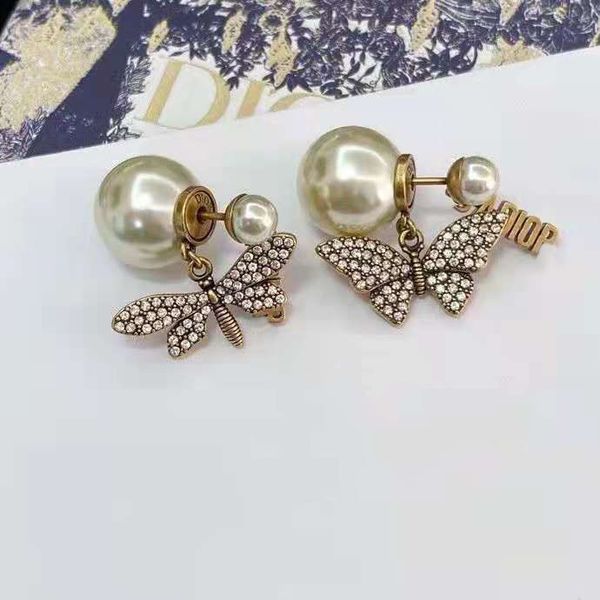 70% off luxury jewelry dijia letter butterfly bee asymmetric earrings new product launch popular elements, Golden
70% off luxury jewelry dijia letter butterfly bee asymmetric earrings new product launch popular elements, Golden