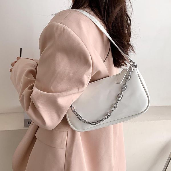 ladies patent leather bright bread bag 2021 net red fashion chain underarm korean version small square cross body
ladies patent leather bright bread bag 2021 net red fashion chain underarm korean version small square cross body