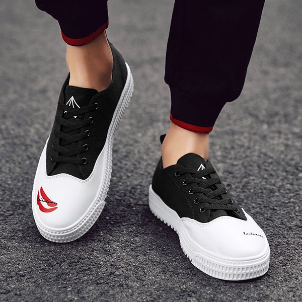 2021 new comfort sneakers men fashion printing breathable canvas shoes men platform low mens casual shoes zapatillas hombre 
2021 new comfort sneakers men fashion printing breathable canvas shoes men platform low mens casual shoes zapatillas hombre