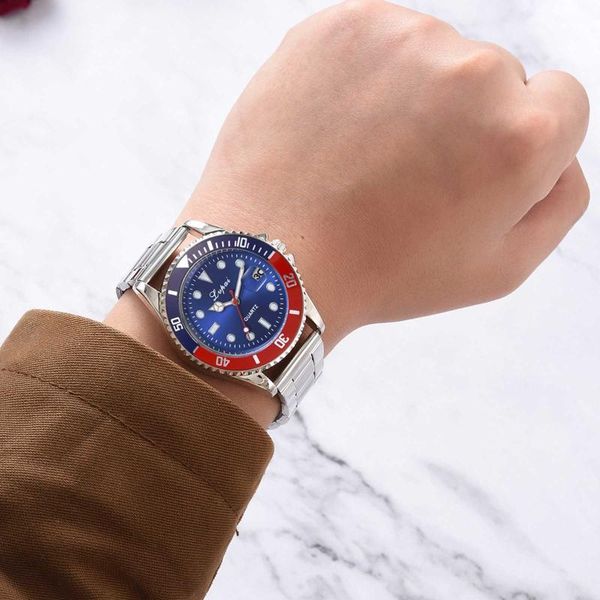 wristwatches men's business casual steel band watch unique disc design add color temperament calendar, Slivery;brown
wristwatches men's business casual steel band watch unique disc design add color temperament calendar, Slivery;brown