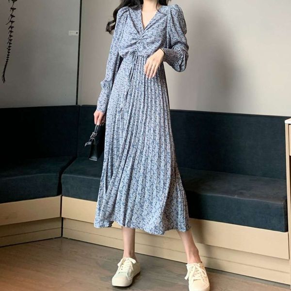 casual dresses dress floral women's spring french v-neck drawstring long sleeve pleated skirt medium length v9ny, Black;gray
casual dresses dress floral women's spring french v-neck drawstring long sleeve pleated skirt medium length v9ny, Black;gray