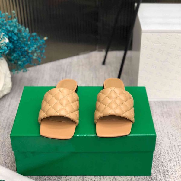 70% off wholesale flip-flops summer woman sandals casual flat shoes fashion ladies slides beach female flip flops designer luxury sandalias, Black
70% off wholesale flip-flops summer woman sandals casual flat shoes fashion ladies slides beach female flip flops designer luxury sandalias, Black