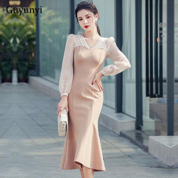 casual dresses french vintage dress 2021 autumn plain v-neck puff sleeves high waist simple loose hem temperament elegant party women, Black;gray
casual dresses french vintage dress 2021 autumn plain v-neck puff sleeves high waist simple loose hem temperament elegant party women, Black;gray