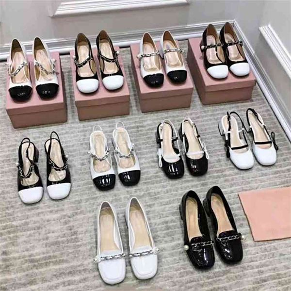 2021 family pearl chain sandals m women's 2021 summer new square head thick heel mary jane shoes baotou shallow mouth single shoes wome, Black
2021 family pearl chain sandals m women's 2021 summer new square head thick heel mary jane shoes baotou shallow mouth single shoes wome, Black
