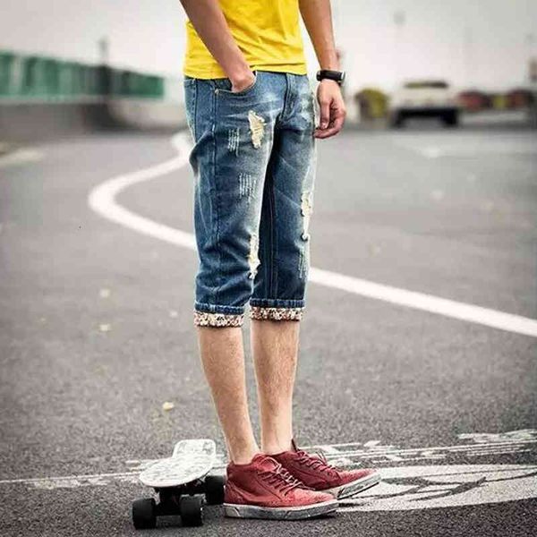 men's jeans fashion summer men's casual moustache effect calf length pants hole ripped men ny boys light blue capri a713
men's jeans fashion summer men's casual moustache effect calf length pants hole ripped men ny boys light blue capri a713