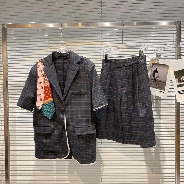 women's tracksuits shoulder tie plaid blazer + shorts pants black 2021 summer two piece set, Gray
women's tracksuits shoulder tie plaid blazer + shorts pants black 2021 summer two piece set, Gray