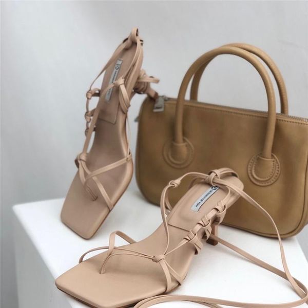 sandals 2021 summer roman style square thin strap open toe women's high heel, Black
sandals 2021 summer roman style square thin strap open toe women's high heel, Black