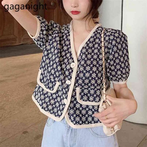 french style retro embroidery floral blouse casual women v neck puff short sleeve shirt summer crop blusas 210601, White
french style retro embroidery floral blouse casual women v neck puff short sleeve shirt summer crop blusas 210601, White