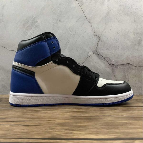 fragment x jumpman 1 retro basketball shoes high og black blue white outdoor sports snkrs with original box fast delivery
fragment x jumpman 1 retro basketball shoes high og black blue white outdoor sports snkrs with original box fast delivery