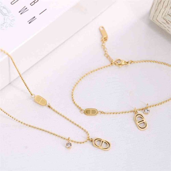 2021 luxury designer jewelry display titanium steel letter shape diamond round bead chain necklace bracelet matching simple exquisite commut, Silver
2021 luxury designer jewelry display titanium steel letter shape diamond round bead chain necklace bracelet matching simple exquisite commut, Silver