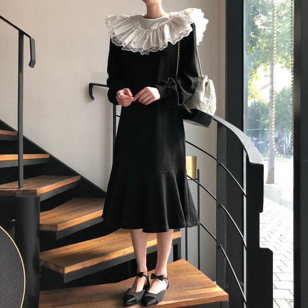 fashion retro hit color round neck lace ruffled stitching fishtail dress casual dresses, Black;gray 
fashion retro hit color round neck lace ruffled stitching fishtail dress casual dresses, Black;gray