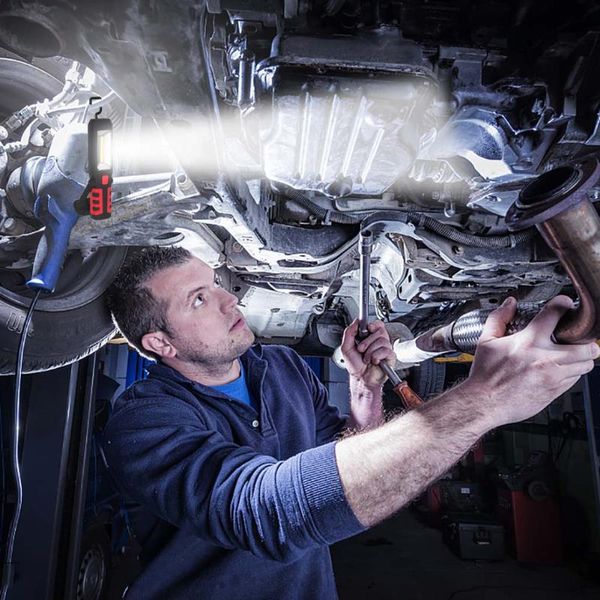 magnetic work light car garage mechanic home rechargeable torch lamp promotion flashlights torches 
magnetic work light car garage mechanic home rechargeable torch lamp promotion flashlights torches