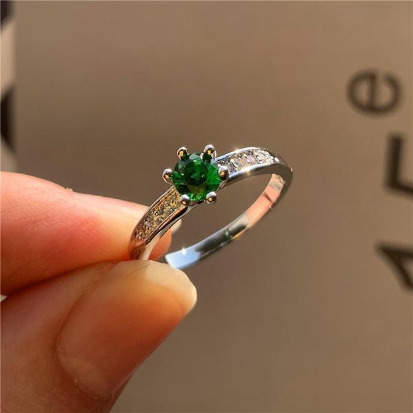simple female green crystal stone jewelry classic silver color wedding rings for women dainty round zircon engagement ring, Slivery;golden
simple female green crystal stone jewelry classic silver color wedding rings for women dainty round zircon engagement ring, Slivery;golden