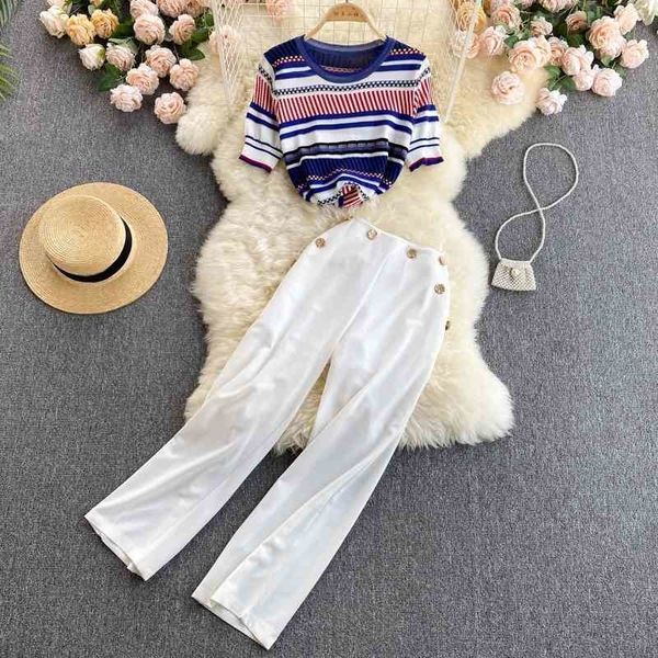 elegant temperament suit women's summer knit short-sleeved blouse high-waist wide-leg pants fashionable two-piece trend 210525, White
elegant temperament suit women's summer knit short-sleeved blouse high-waist wide-leg pants fashionable two-piece trend 210525, White