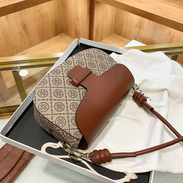 70% factory store ins versatile niche design 2021 network red tide one shoulder fashion semi-circular saddle bag high texture
70% factory store ins versatile niche design 2021 network red tide one shoulder fashion semi-circular saddle bag high texture