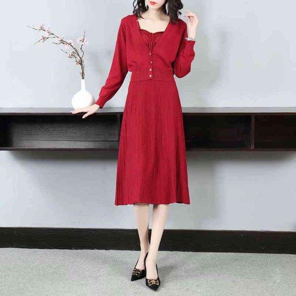 skirt malha strain of single-breasted v-neck open-back sleeves thin red dress women's garments, Black
skirt malha strain of single-breasted v-neck open-back sleeves thin red dress women's garments, Black