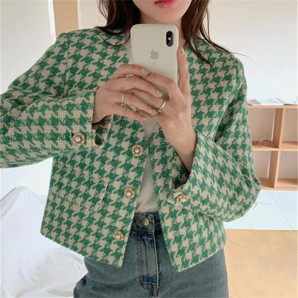 women's jackets hzirip retro tweed pearl button loose coat houndstooth autumn 2021 women high waist femme plus size s- slim-fit, Black;brown
women's jackets hzirip retro tweed pearl button loose coat houndstooth autumn 2021 women high waist femme plus size s- slim-fit, Black;brown