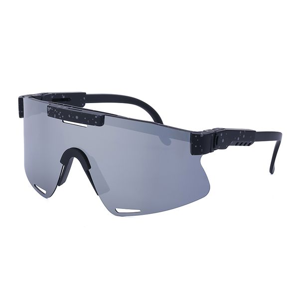 trendy retro windproof tr90 women sunglasses ins personality riding sun protection uv400 men's travelling goggles glasses full frame pc, White;black
trendy retro windproof tr90 women sunglasses ins personality riding sun protection uv400 men's travelling goggles glasses full frame pc, White;black