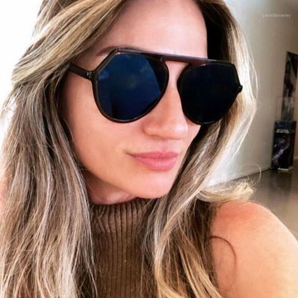 women sunglasses brand design retro cat eye sun glasses flat resin metal frame for female high quality, White;black
women sunglasses brand design retro cat eye sun glasses flat resin metal frame for female high quality, White;black