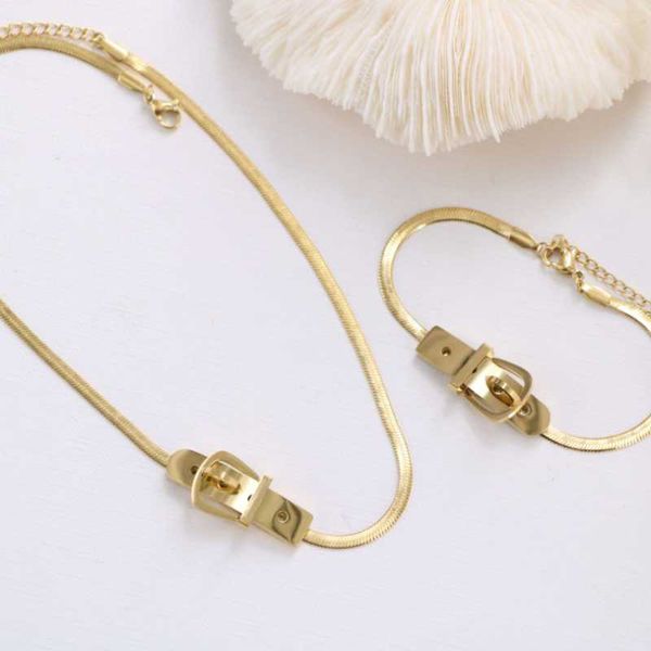 earrings & necklace 316l stainless steel belt buckle pendant charm snake bone chain choker bracelet for women fashion fine jewelry set, Silver
earrings & necklace 316l stainless steel belt buckle pendant charm snake bone chain choker bracelet for women fashion fine jewelry set, Silver