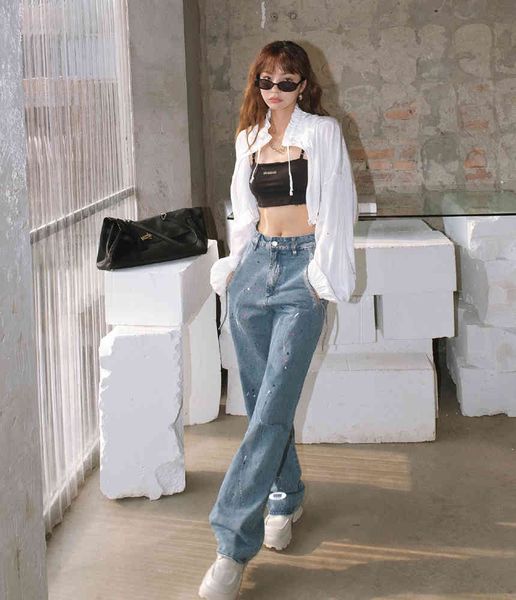 personality will fall and winter stellate or jagged hole straight cowboy pants wide-legged pocket design, Blue
personality will fall and winter stellate or jagged hole straight cowboy pants wide-legged pocket design, Blue