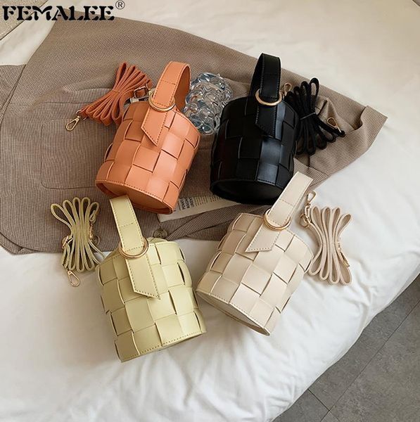 evening bags summer weaving plaid woman handbags 2021 designers ladies bucket crossbody shoulder purses fashion knit chic female hand bag
evening bags summer weaving plaid woman handbags 2021 designers ladies bucket crossbody shoulder purses fashion knit chic female hand bag