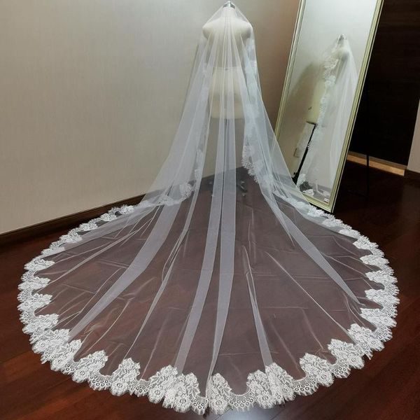 bridal veils soft tulle cathedral mantilla wedding veil eyelash lace 3 meters one layer long white ivory with comb voile mariage, Black
bridal veils soft tulle cathedral mantilla wedding veil eyelash lace 3 meters one layer long white ivory with comb voile mariage, Black
