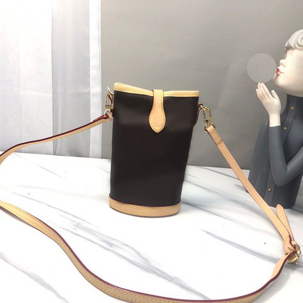fashion mini bucket bag luxurys woman genuine leather shoulder bags classic designers cross body mobile phone key purse lady lipstick handba
fashion mini bucket bag luxurys woman genuine leather shoulder bags classic designers cross body mobile phone key purse lady lipstick handba