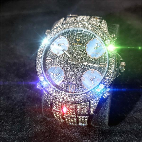wristwatches missfox black full diamond man's quartz watch high-end business large round dial gentleman watches stainless steel for men, Slivery;brown
wristwatches missfox black full diamond man's quartz watch high-end business large round dial gentleman watches stainless steel for men, Slivery;brown