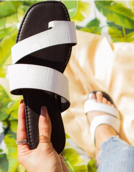 slippers pure color casual comfortable open-toed pinch all-match outdoor women's roman style plus size women beach, Black
slippers pure color casual comfortable open-toed pinch all-match outdoor women's roman style plus size women beach, Black