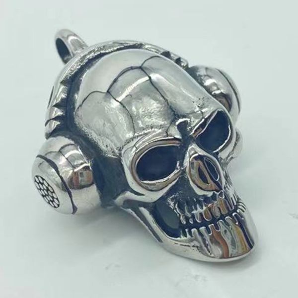 design jewelry punk hip hop personality skull headset titanium pendant stainless steel non fading necklace, Silver
design jewelry punk hip hop personality skull headset titanium pendant stainless steel non fading necklace, Silver