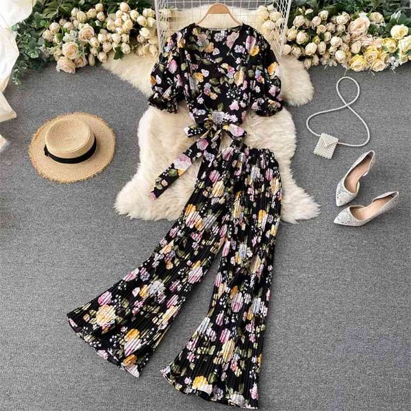 two-piece suit female bowknot decorated v-neck puff sleeve short all-match pleated wide-leg pants uk567 210507, White
two-piece suit female bowknot decorated v-neck puff sleeve short all-match pleated wide-leg pants uk567 210507, White