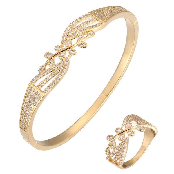 earrings & necklace hibride 2pcs dubai bangle ring set fashion jewelry sets for women wedding accessories brincos para as mulheres 2021 n-17, Silver
earrings & necklace hibride 2pcs dubai bangle ring set fashion jewelry sets for women wedding accessories brincos para as mulheres 2021 n-17, Silver