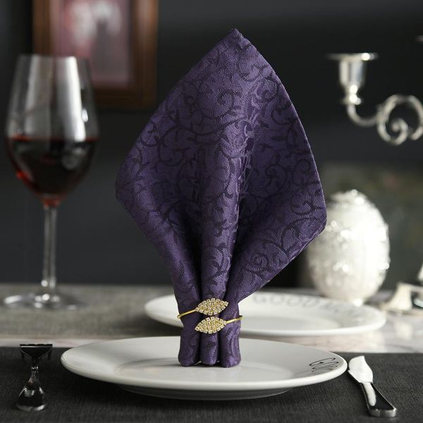 napkin rings 12pcs/metal two-leaf clover holder gold simple style ring table decoration banquet
napkin rings 12pcs/metal two-leaf clover holder gold simple style ring table decoration banquet