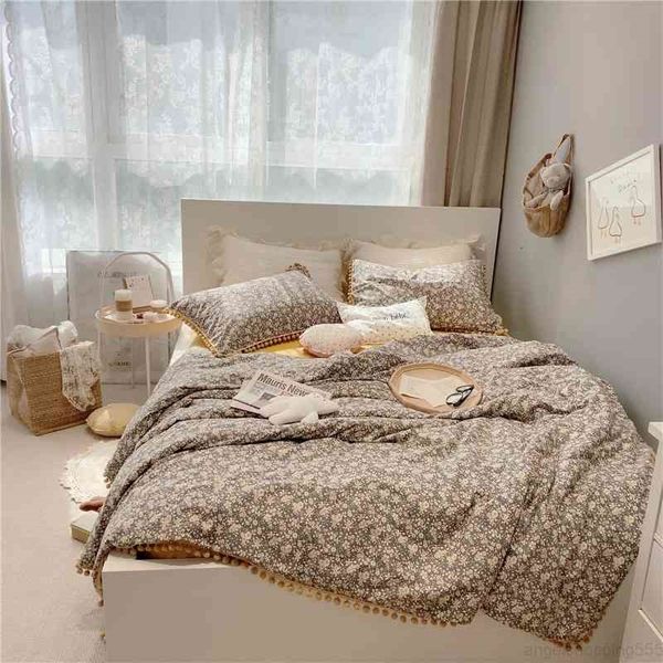 pure cotton retro floral bedding boho with ball fringe pom duvet cover 2 pillowcases 1 bed sheet ultra soft
pure cotton retro floral bedding boho with ball fringe pom duvet cover 2 pillowcases 1 bed sheet ultra soft