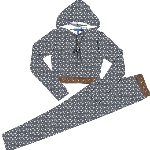 womens gym outfit long sleeve sports hooded designer letter print tracksuit quick dry workout outfits for women, White;red
womens gym outfit long sleeve sports hooded designer letter print tracksuit quick dry workout outfits for women, White;red
