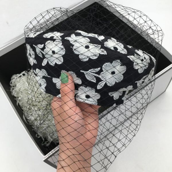 berets the spring and autumn period retro summer bud silk gauze beret socialite female japanese, Blue;gray
berets the spring and autumn period retro summer bud silk gauze beret socialite female japanese, Blue;gray