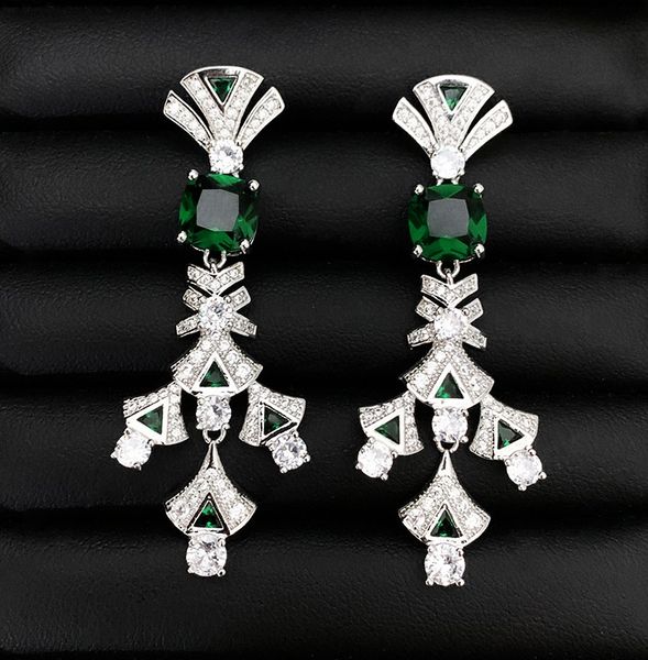 backs earrings fan shaped emerald zircon small skirt personality luxury heavy industry celebrity temperament elegant s925 silver needle, White
backs earrings fan shaped emerald zircon small skirt personality luxury heavy industry celebrity temperament elegant s925 silver needle, White